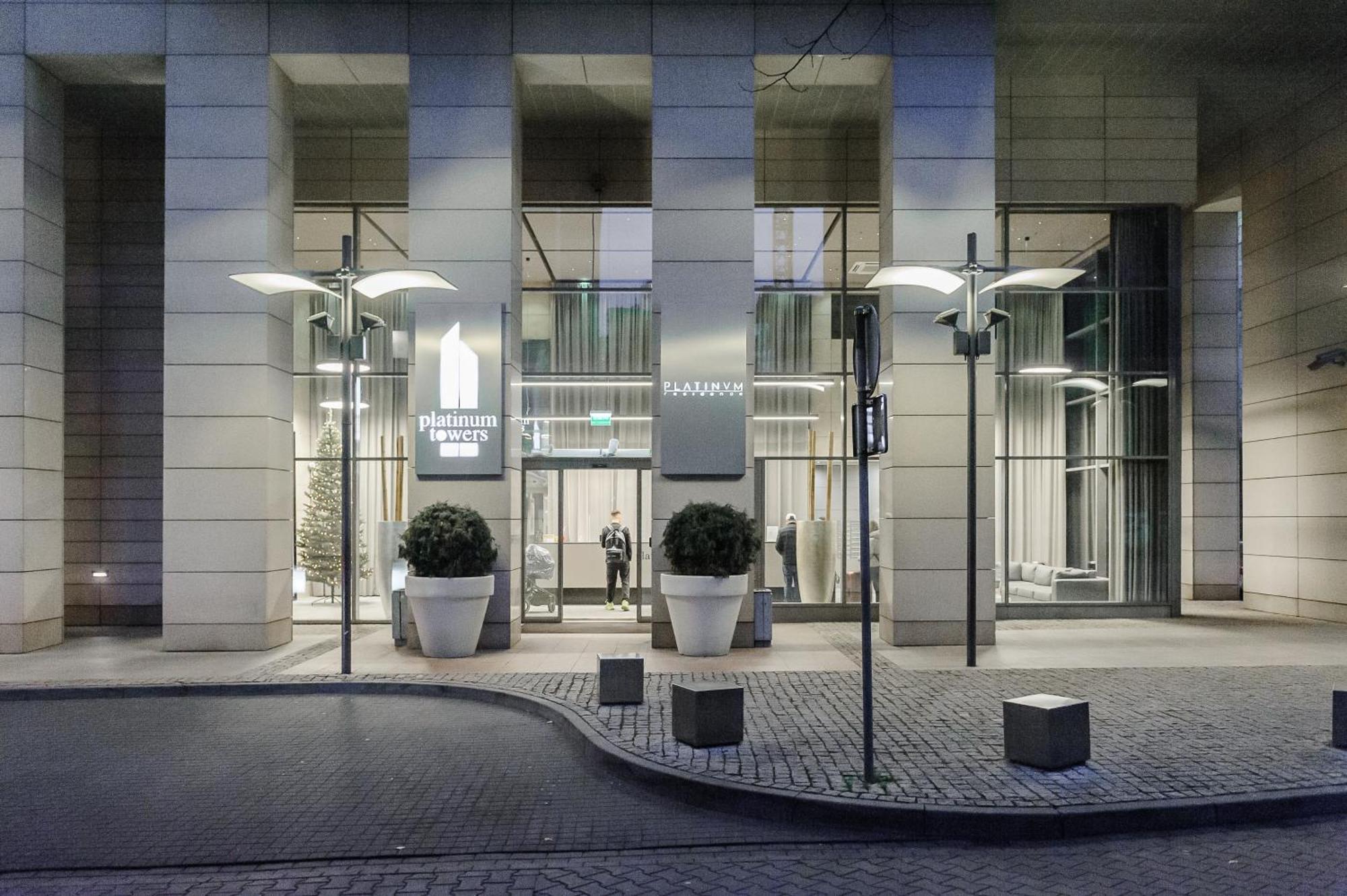 Luxury Apartments In Platinum Tower Warsaw Luaran gambar
