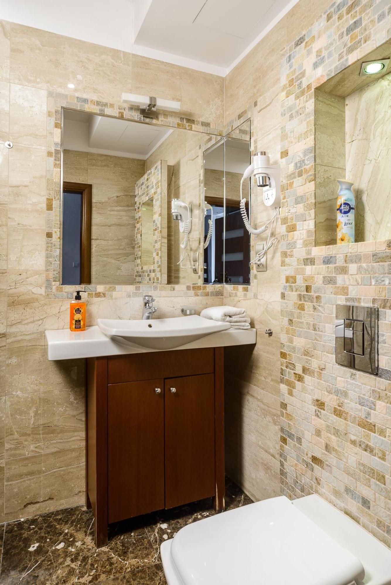 Luxury Apartments In Platinum Tower Warsaw Luaran gambar