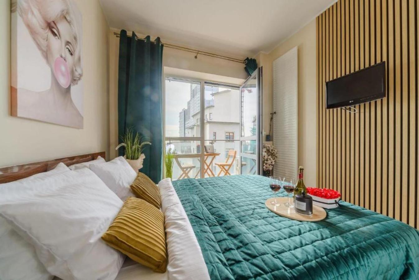 Luxury Apartments In Platinum Tower Warsaw Luaran gambar